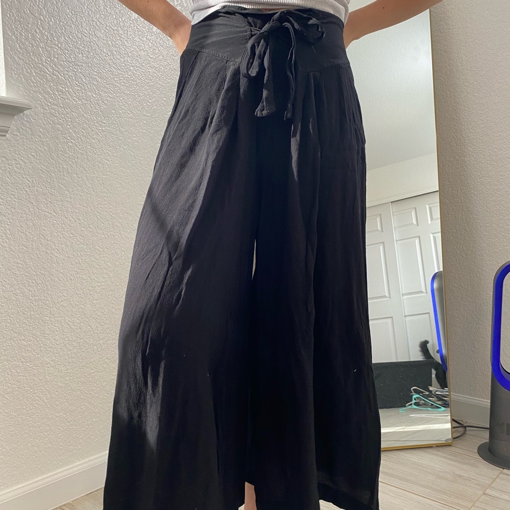 Anthropologie Flowy Pants